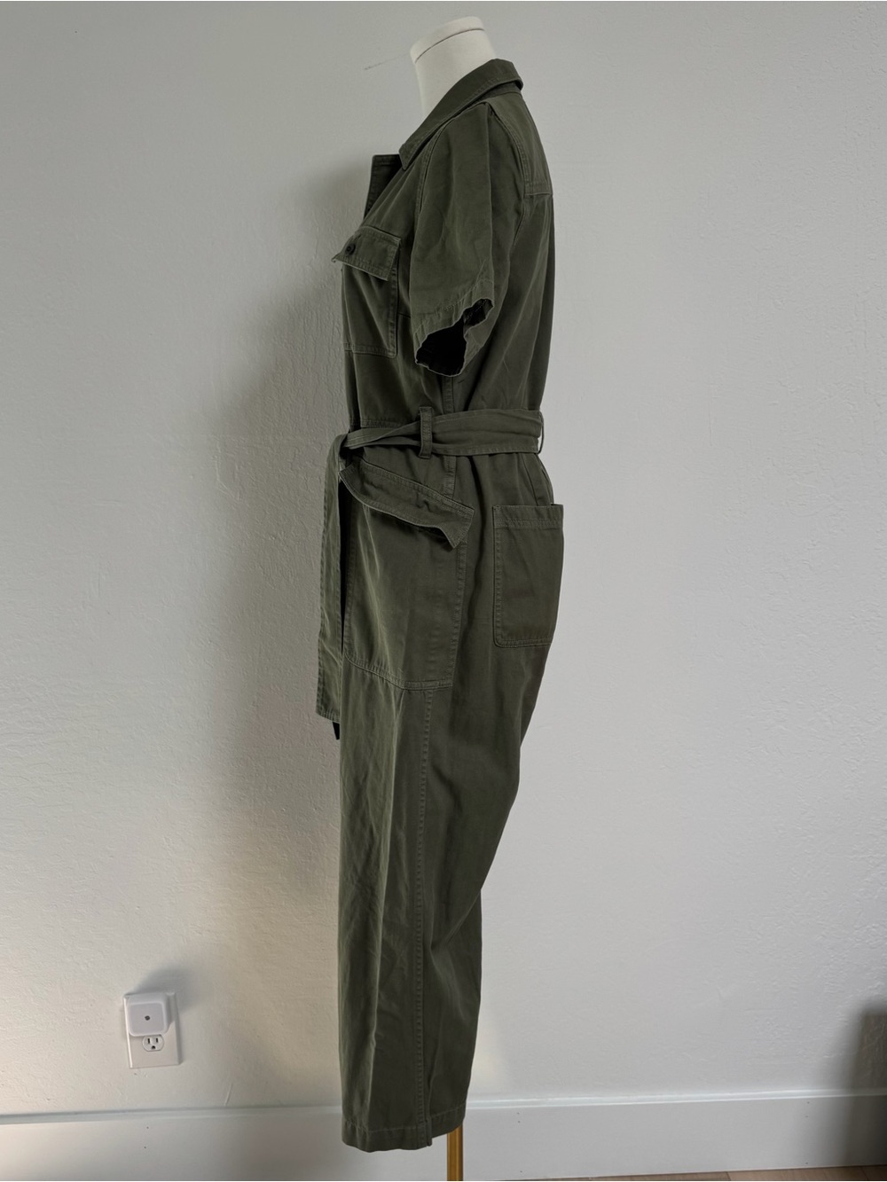 Madewell Utility Short-Sleeve Jumpsuit in Olive Green (Petite S) - Picture 13 of 14